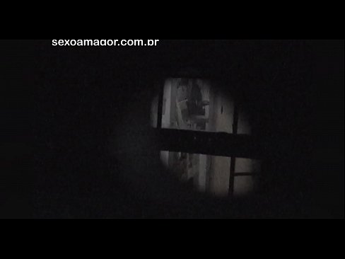 ❤️ Blondie é gravada en segredo por un voyeur do barrio escondido detrás de ladrillos ocos ☑ Porno vk na pornografía gl.onetubes.top ❌️